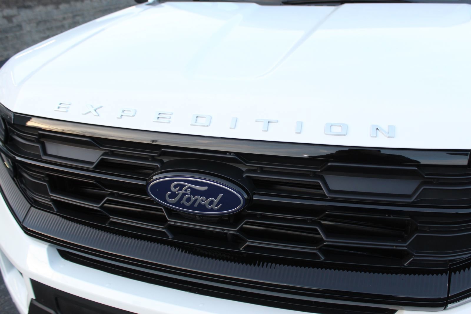 New 2025 Ford Expedition Active image 9