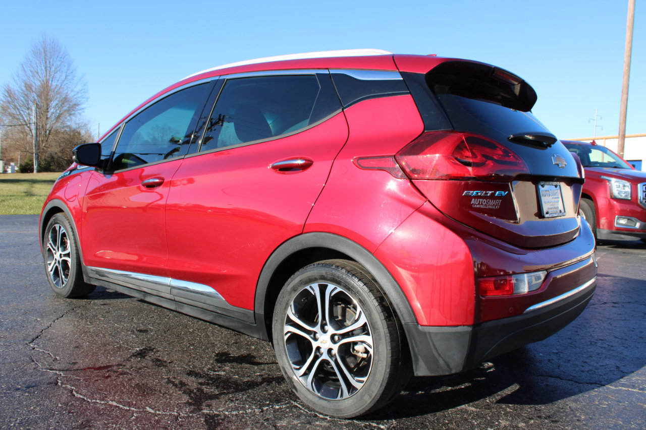 Used 2020 Chevrolet Bolt Premier w/ Infotainment Package image 9