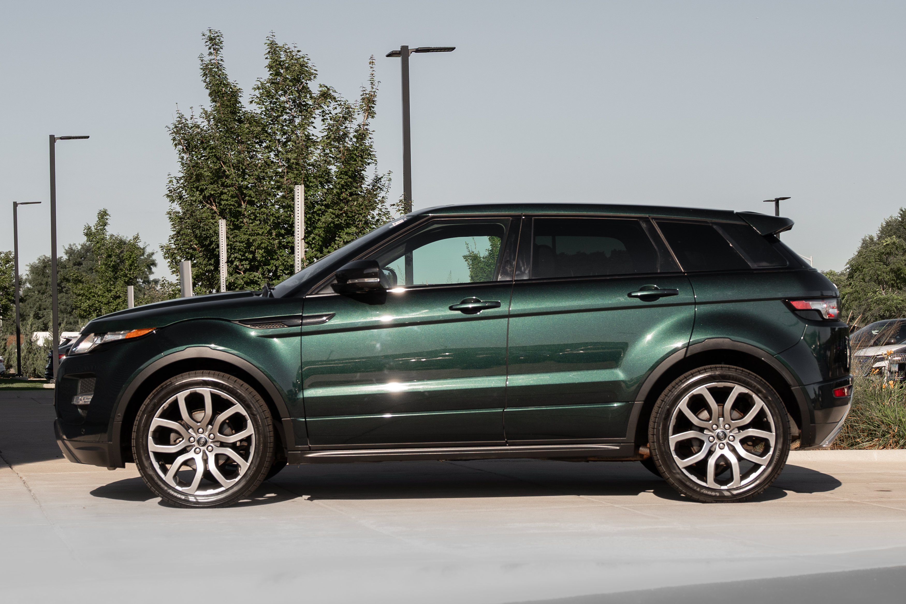 Used 2013 Land Rover Range Rover Evoque Dynamic AWD/4WD image 5