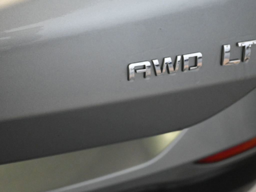 Used 2024 Chevrolet Equinox LT image 20