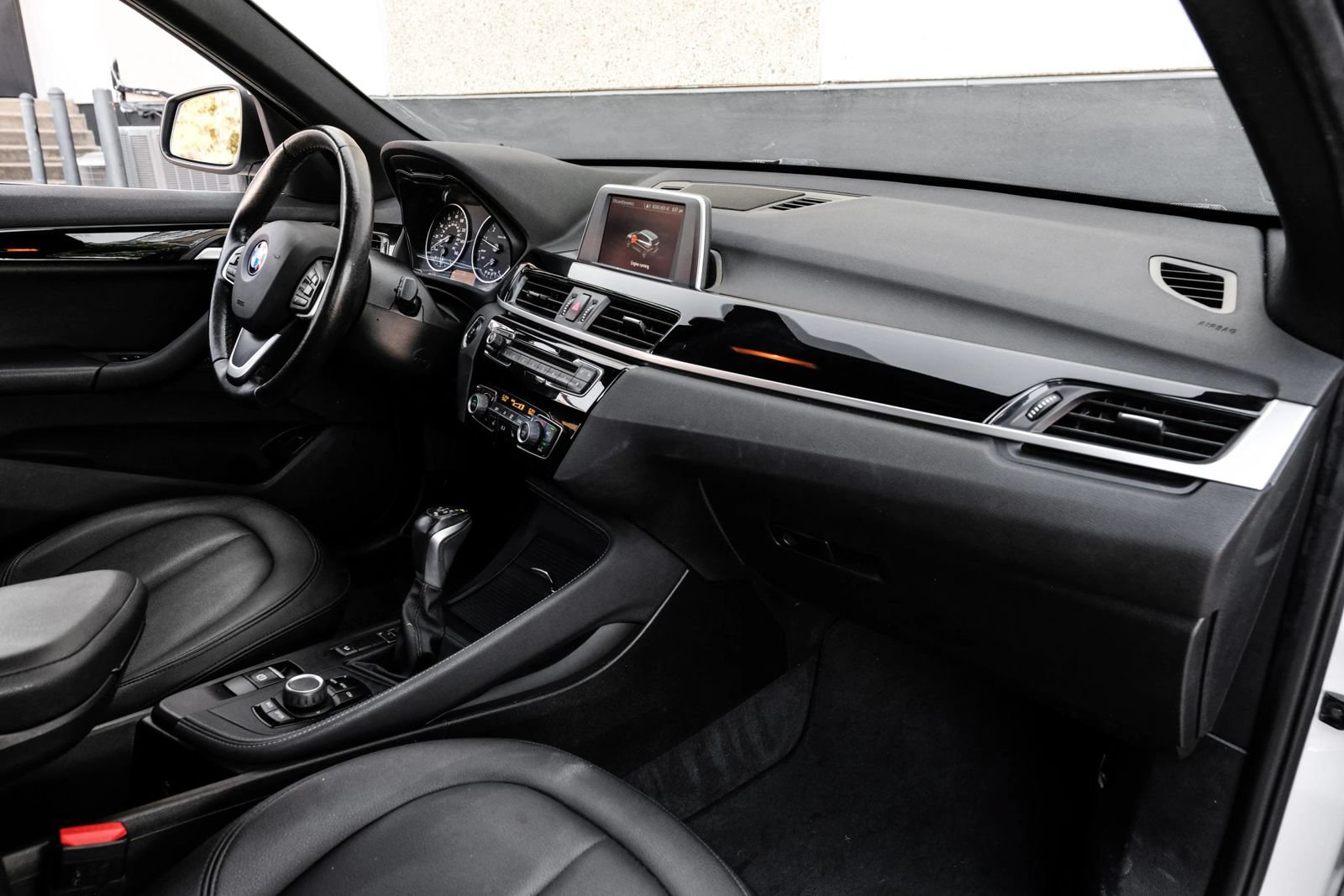 Used 2018 BMW X1 xDrive28i AWD/4WD image 15