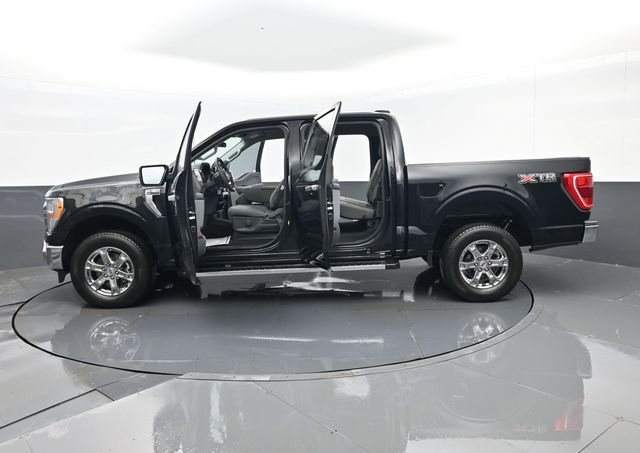 Used 2023 Ford F150 XLT w/ XTR Package image 30