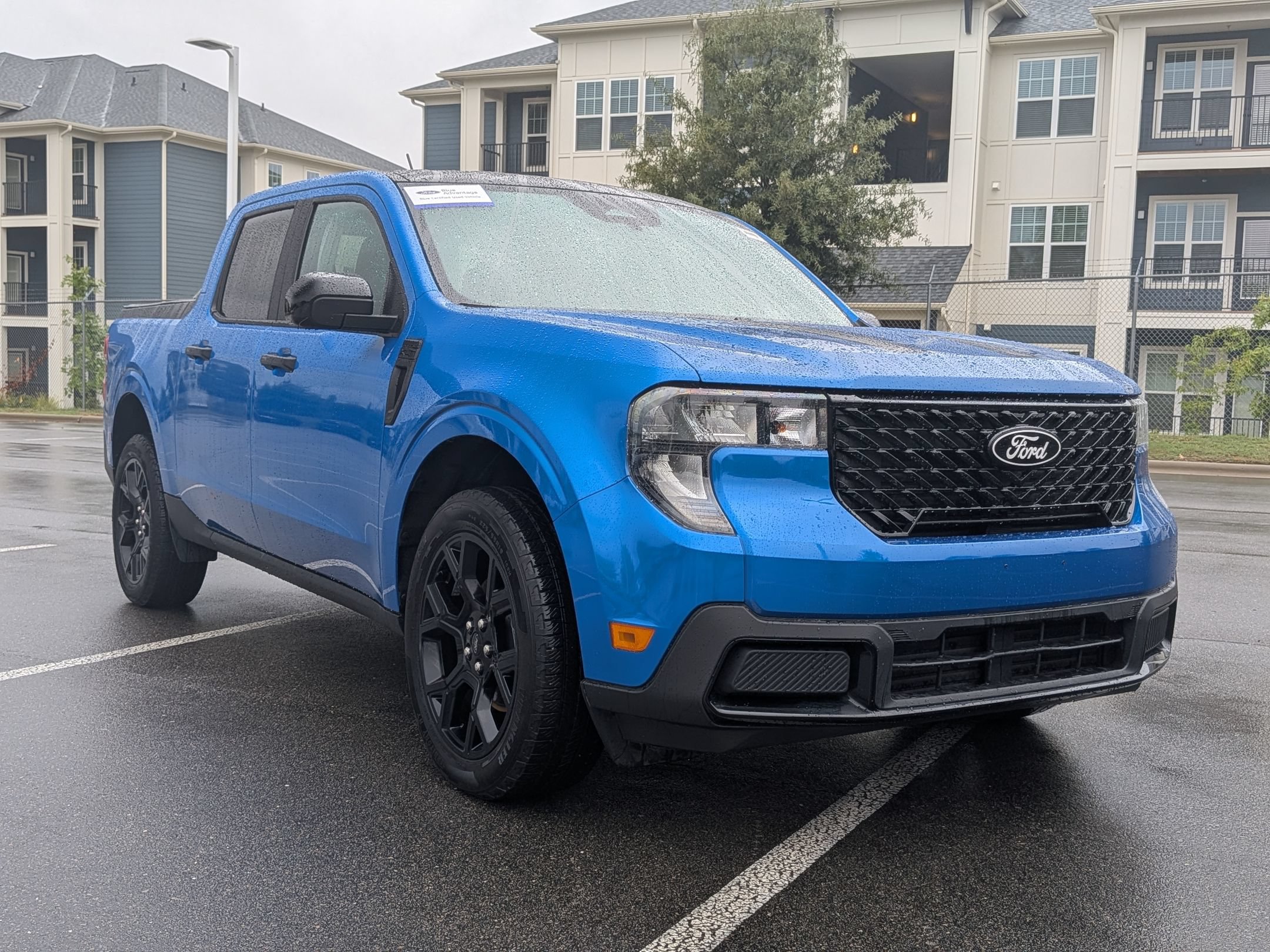 Certified 2025 Ford Maverick XLT w/ XLT Luxury Package AWD/4WD image 1