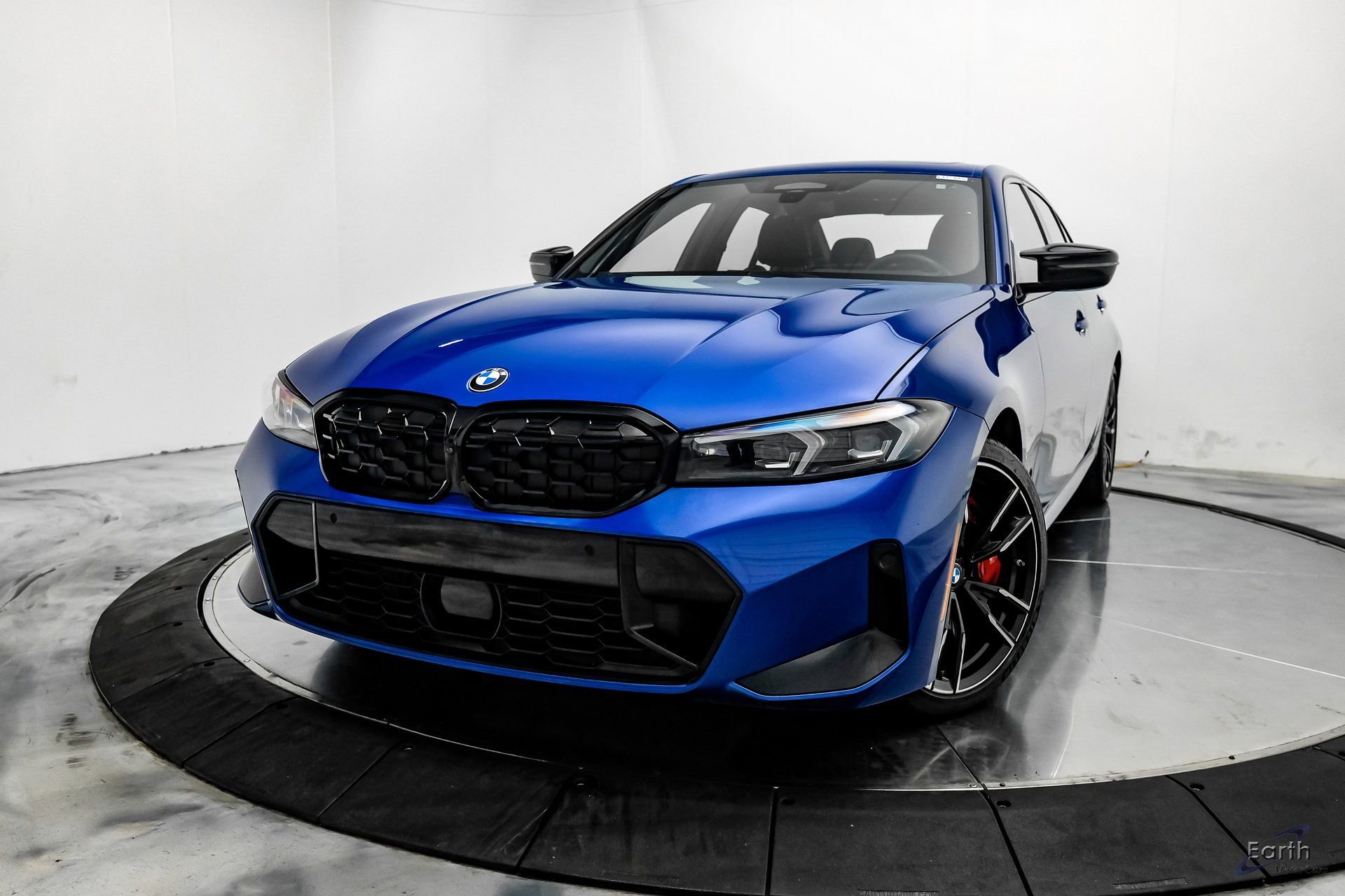 Used 2024 BMW M340i xDrive image 3