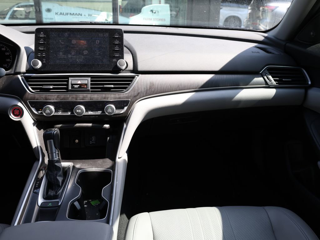 Used 2018 Honda Accord EX-L image 22