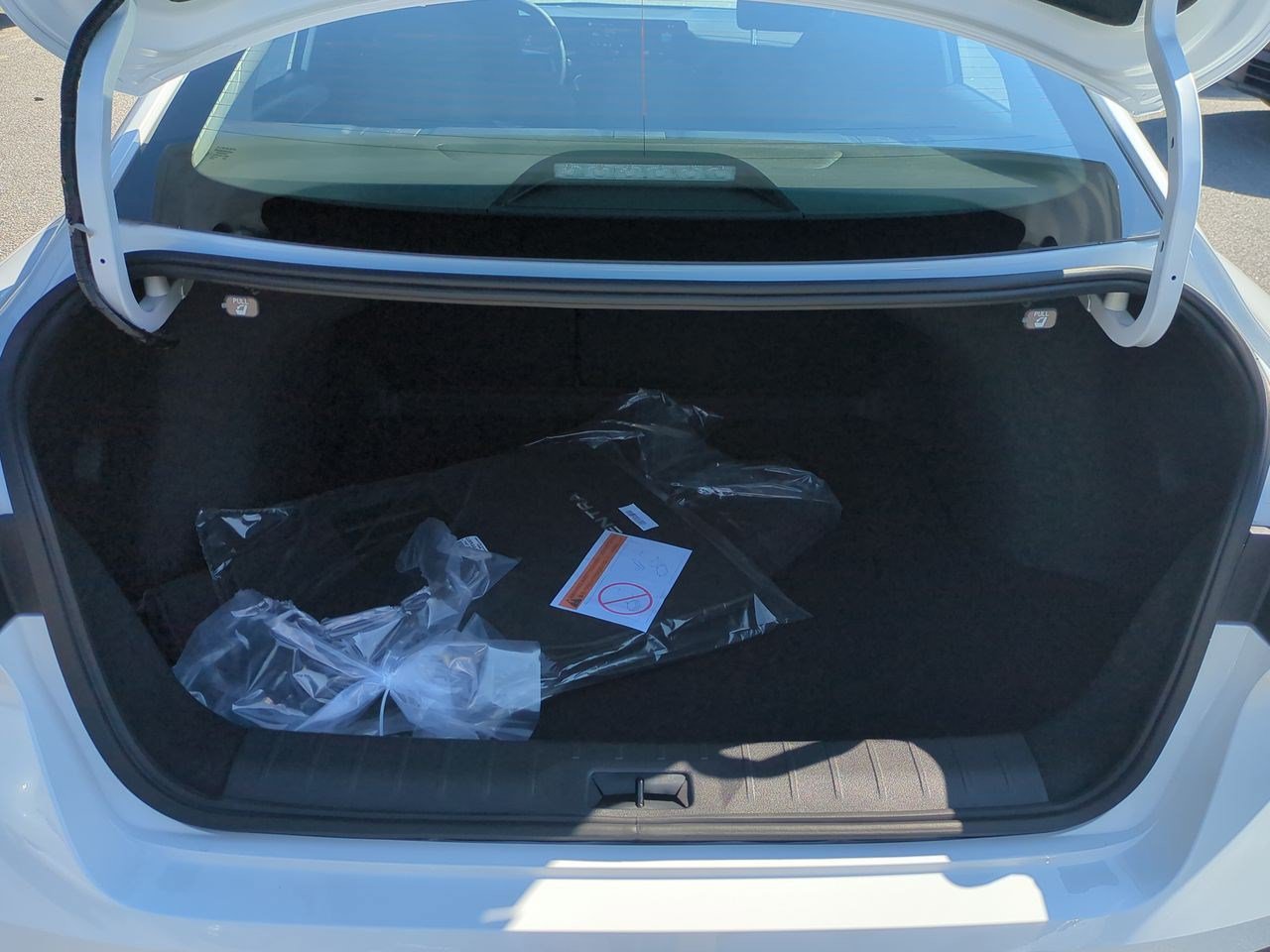 New 2026 Nissan Sentra SV w/ SV Convenience Package FWD image 31