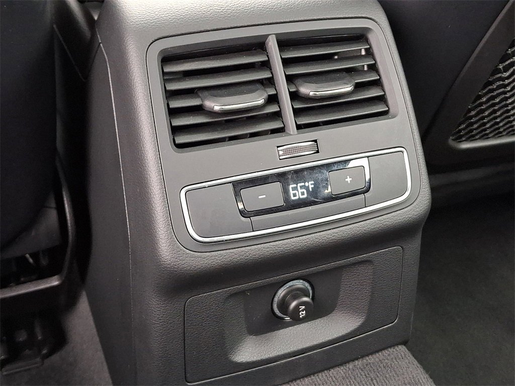 Used 2023 Audi S5 Premium image 11