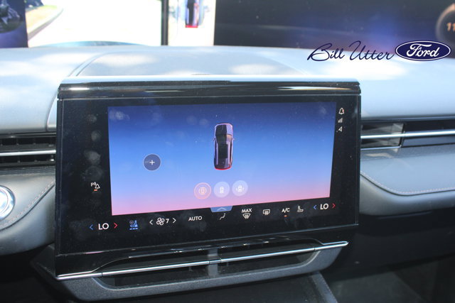 Used 2024 Lincoln Nautilus Reserve w/ Equipment Group 202A AWD/4WD image 22