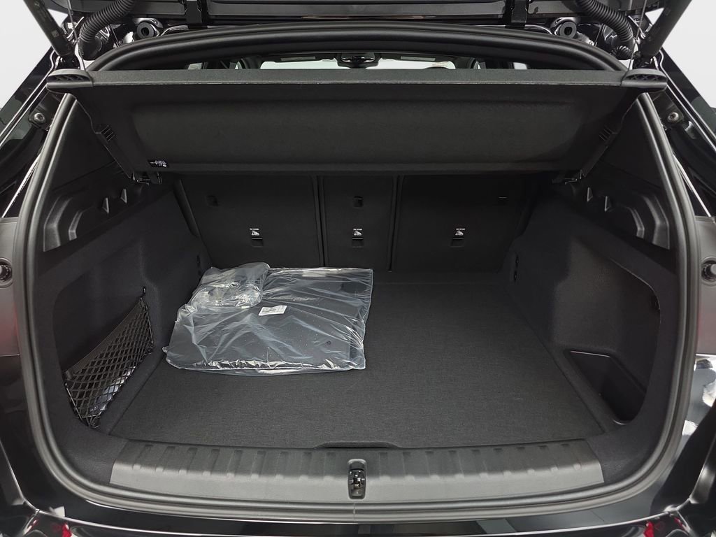 New 2026 BMW X1 M35i w/ Technology Package AWD/4WD image 12
