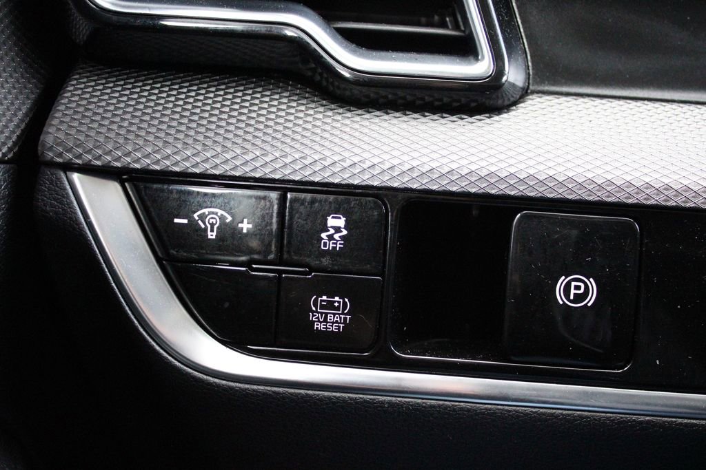 Used 2023 Kia Sportage LX image 27