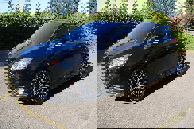 Used 2018 Ford Focus ST FWD image 1