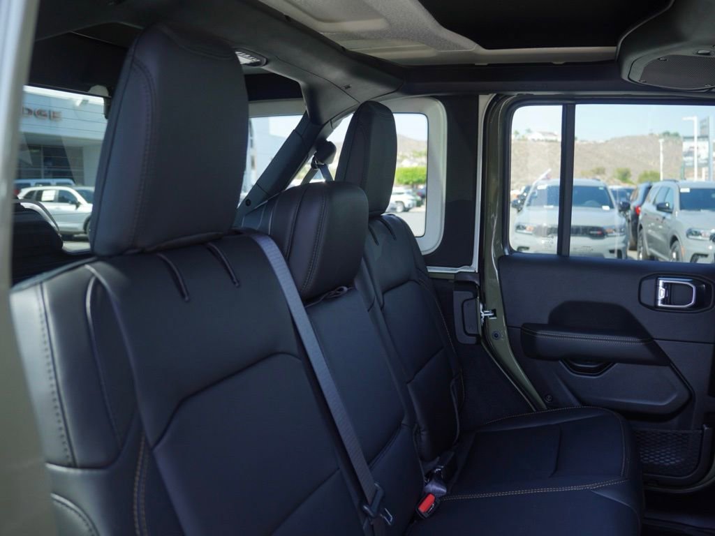 New 2025 Jeep Wrangler Unlimited Rubicon 392 image 25