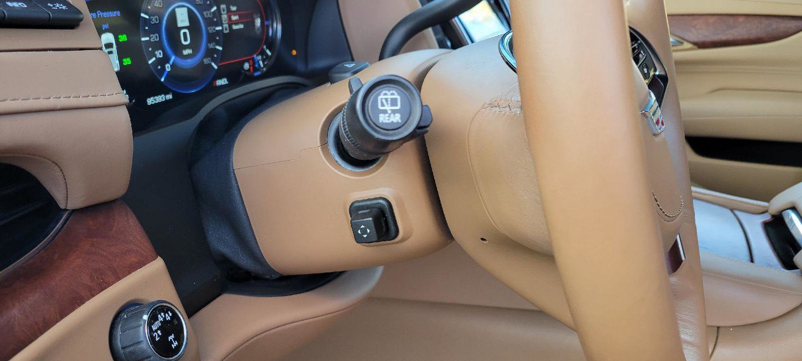 Used 2017 Cadillac Escalade ESV Platinum image 13