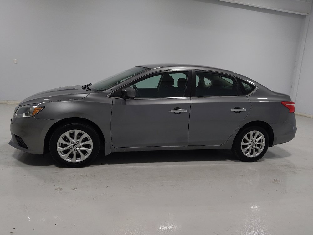 Used 2019 Nissan Sentra SV FWD image 2