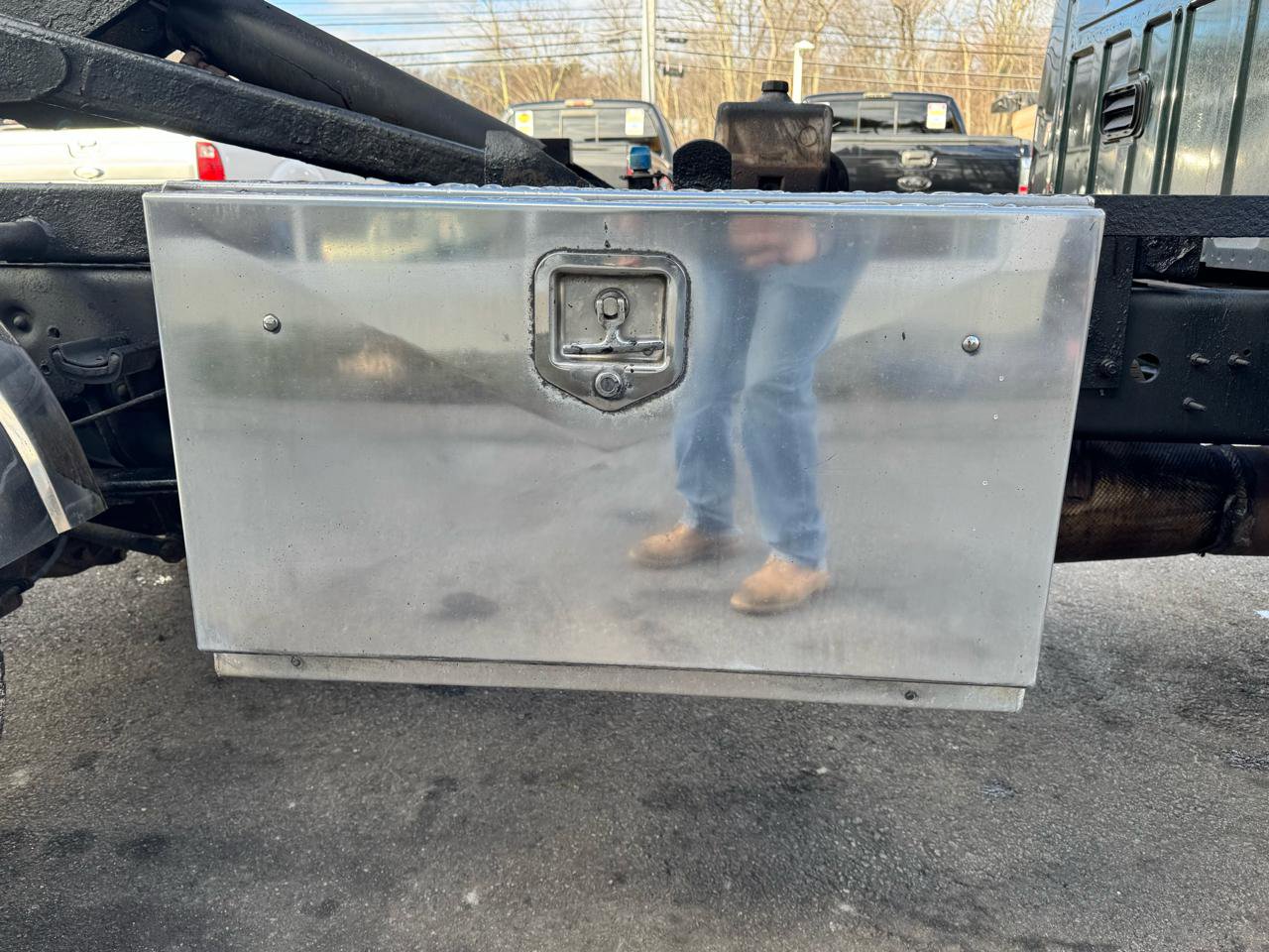 Used 2013 Ford F550 4WD XLT POWERSTROKE DIESEL SWI w/ Snow Plow Prep Pkg image 12