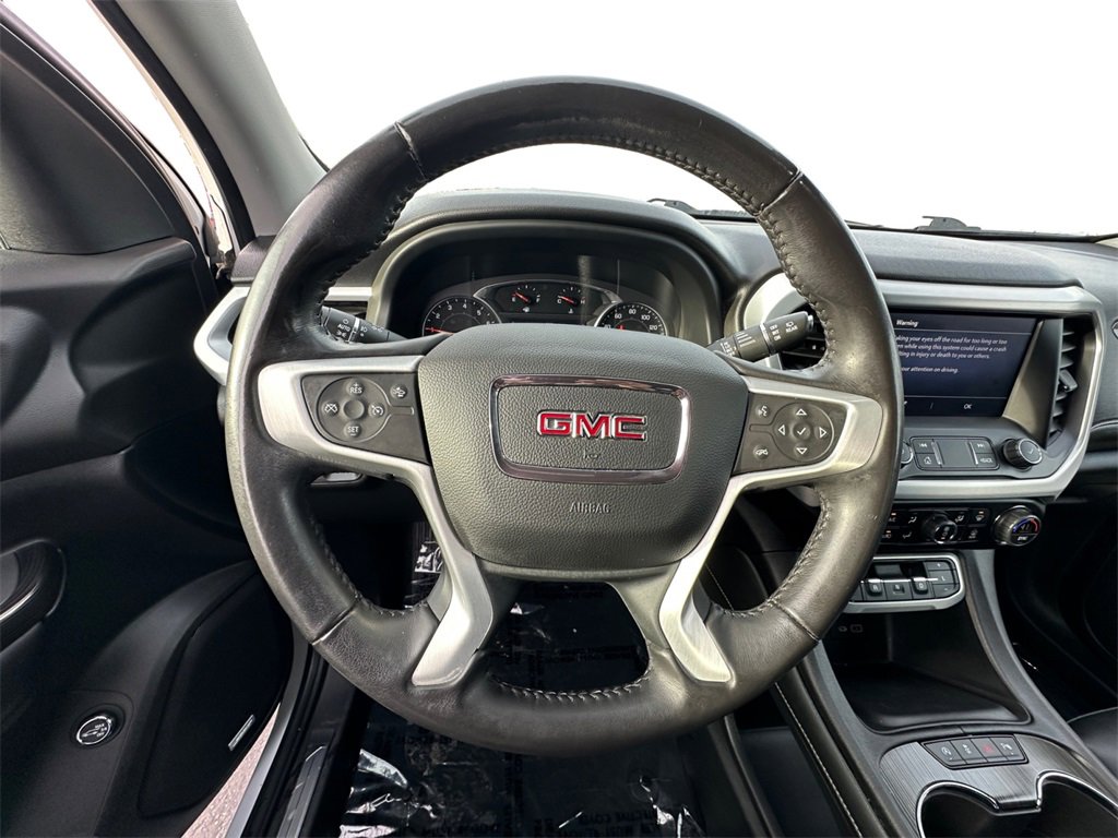 Used 2022 GMC Acadia SLT w/ LPO, Floor Liner Package image 12