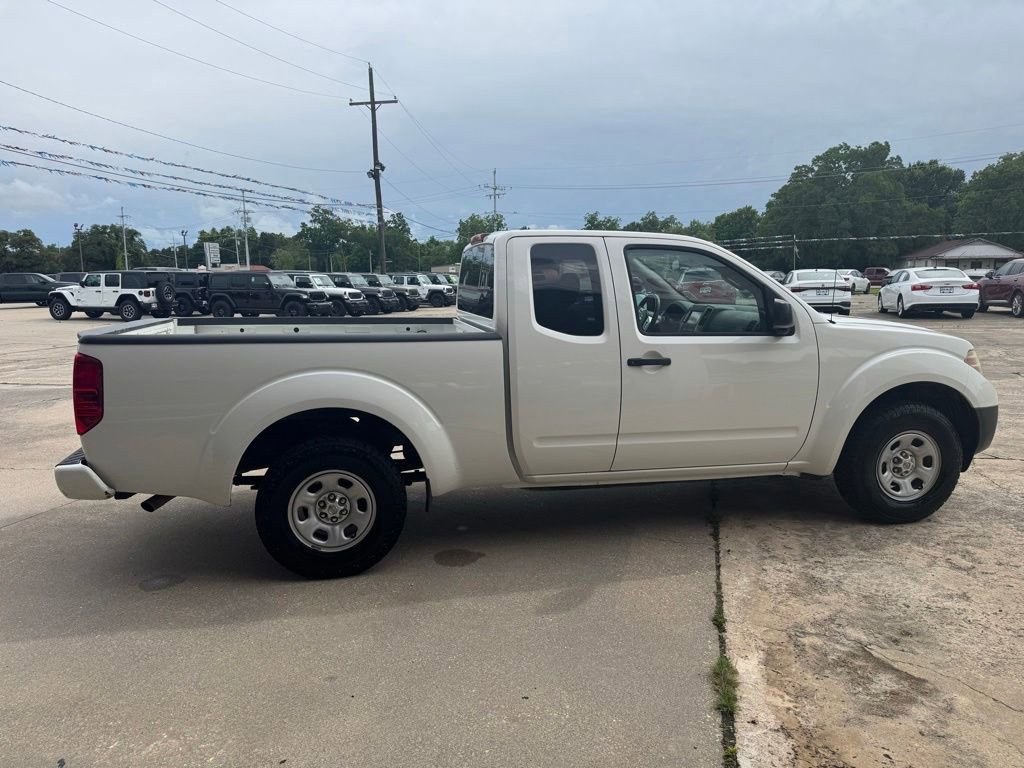 Used 2019 Nissan Frontier S RWD image 11