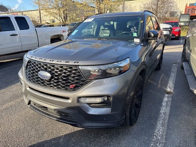 Used 2021 Ford Explorer ST w/ ST Street Pack image 5