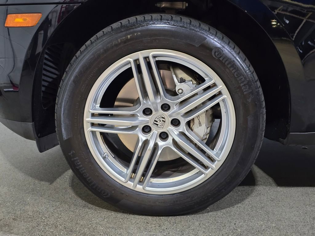 Used 2016 Porsche Macan S image 8
