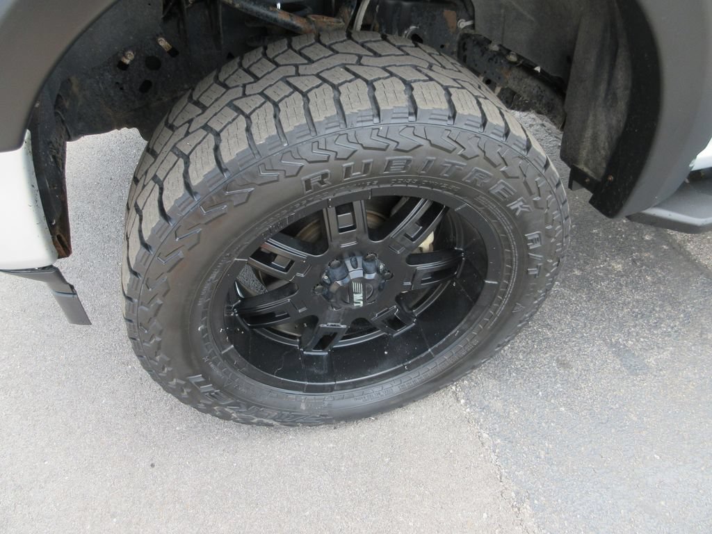 Used 2019 Ford F150 XLT w/ Equipment Group 302A Luxury AWD/4WD image 14