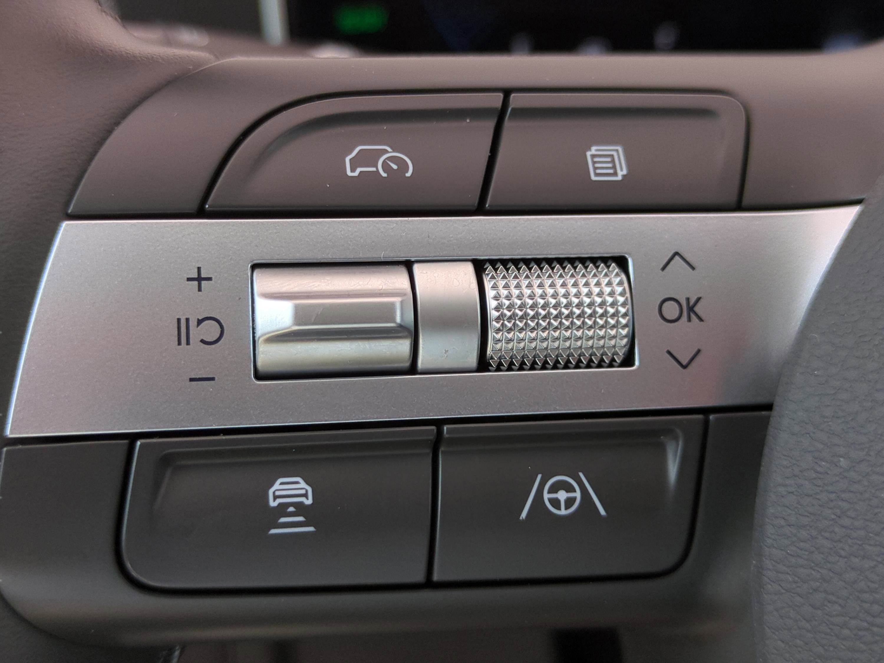 Certified 2025 Hyundai Sonata SEL FWD image 22