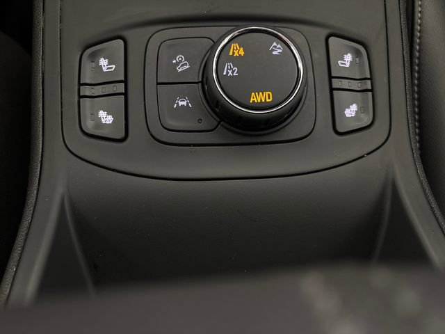 Used 2024 GMC Terrain SLT image 51