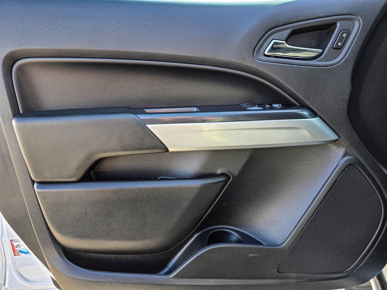 Certified 2022 Chevrolet Colorado LT w/ Fleet Safety Package image 16