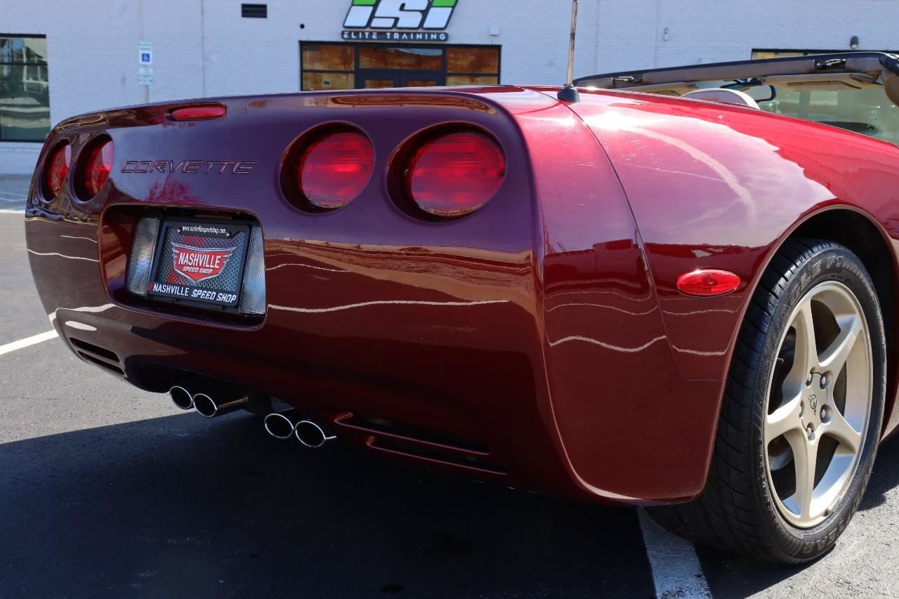 Used 2003 Chevrolet Corvette Convertible w/ Preferred Equipment Group1 RWD image 24