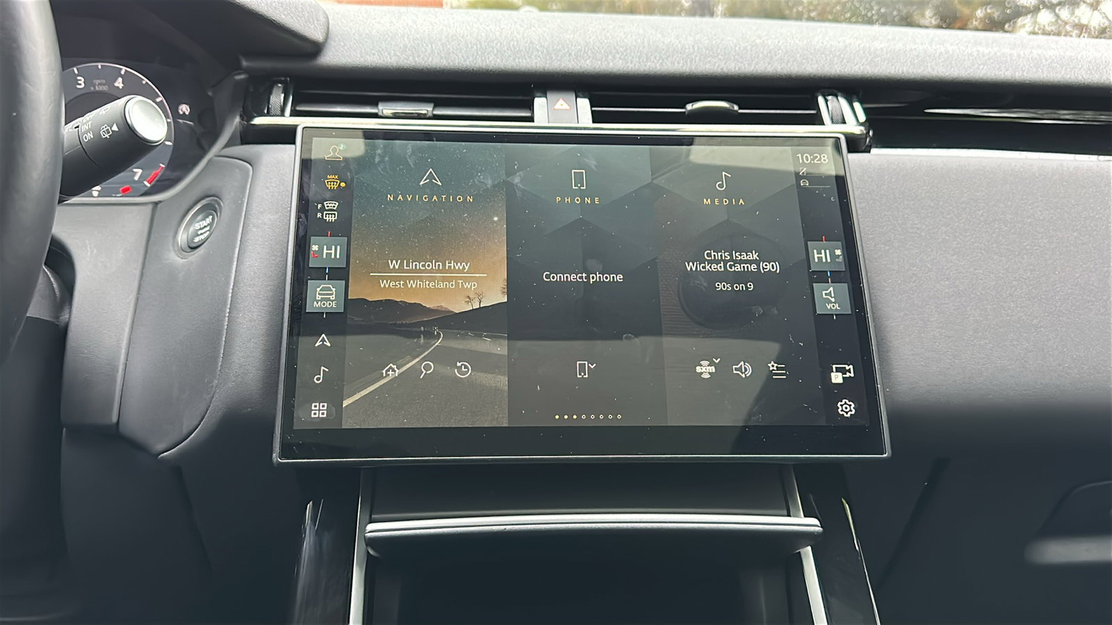 Used 2025 Land Rover Range Rover Velar Dynamic SE image 19