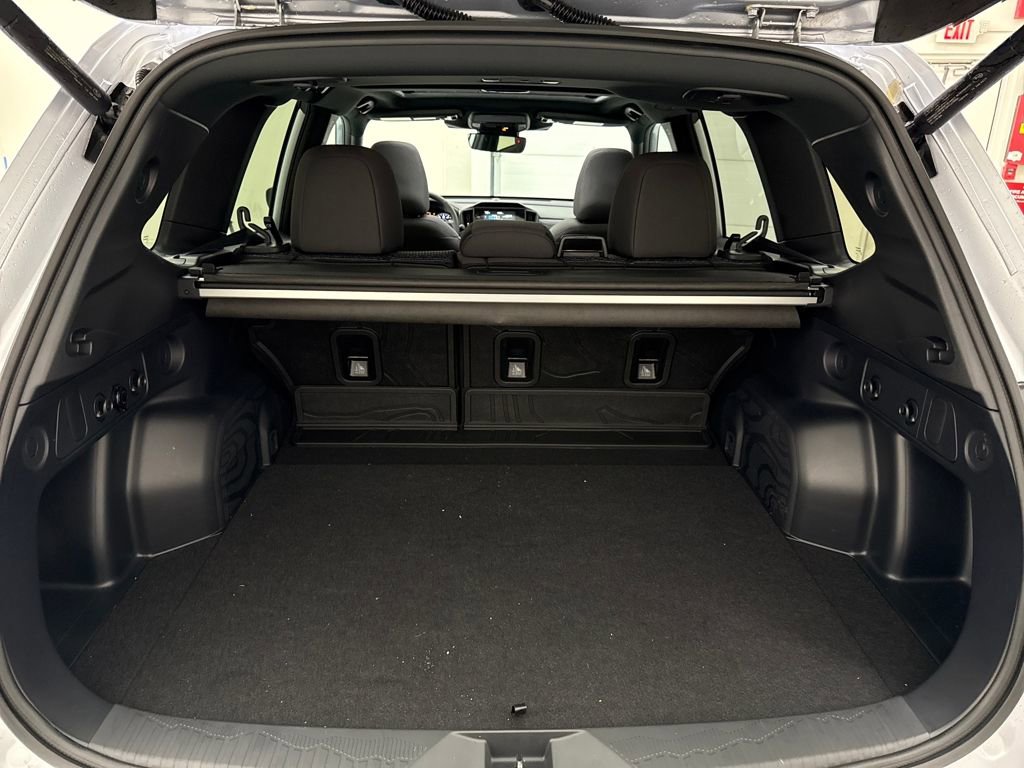 Used 2026 Subaru Forester Premium image 14