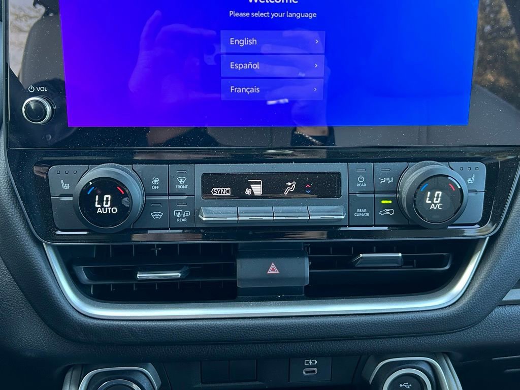 Certified 2025 Toyota Grand Highlander AWD Hybrid image 26