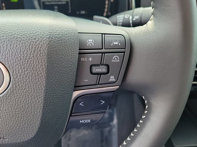Used 2025 Toyota Camry SE FWD image 21