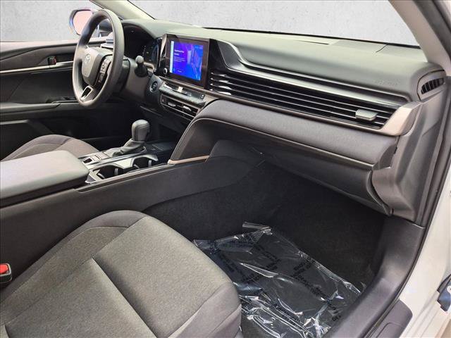 Used 2025 Toyota Camry LE FWD image 27