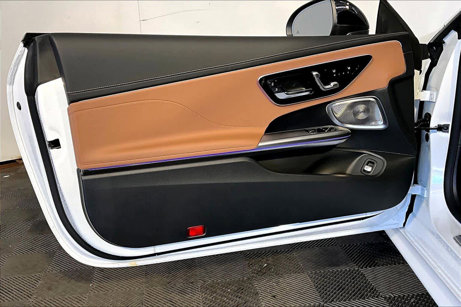New 2026 Mercedes-Benz CLE 450 4MATIC Coupe image 11