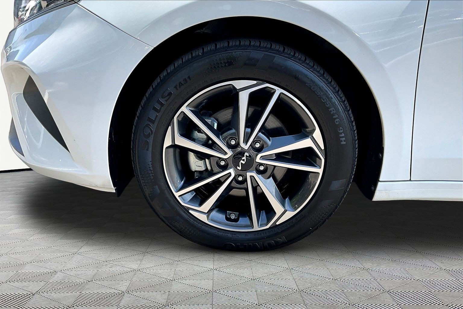 Used 2022 Kia Forte LXS FWD image 33