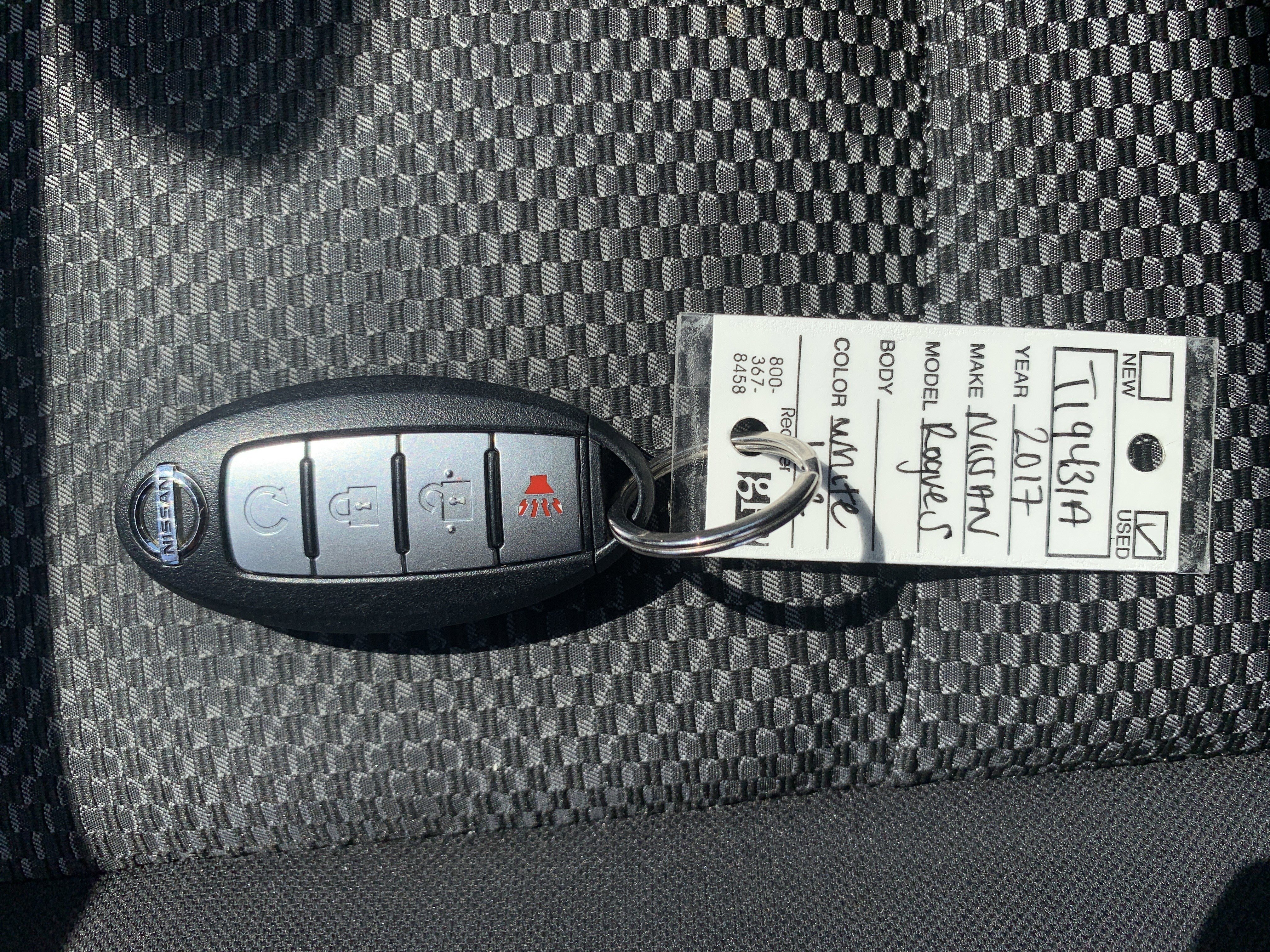 Used 2017 Nissan Rogue Sport SV w/ SV Premium Package FWD image 37