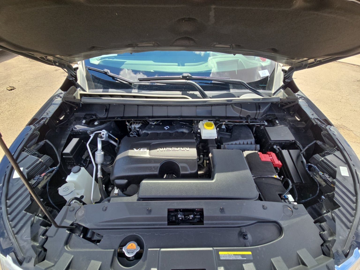 Used 2024 Nissan Pathfinder Platinum FWD image 20