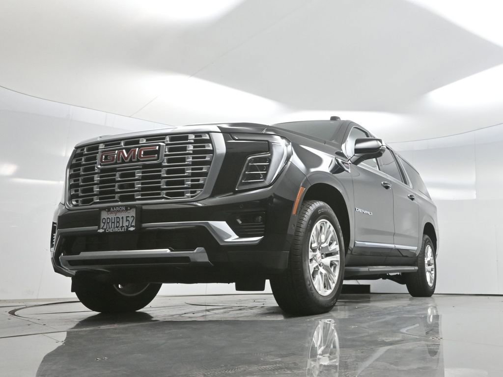 Used 2025 GMC Yukon XL Denali image 62
