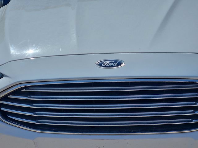 Used 2018 Ford Fusion SE FWD image 5
