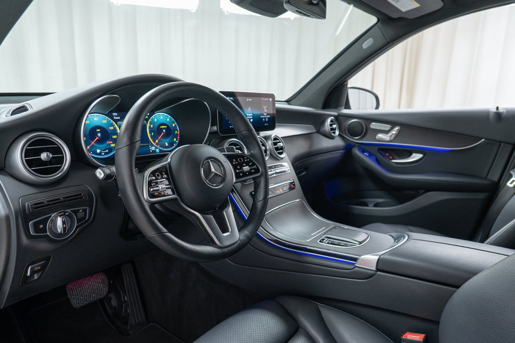 Certified 2022 Mercedes-Benz GLC 300 4MATIC w/ Multimedia Package Lite image 12