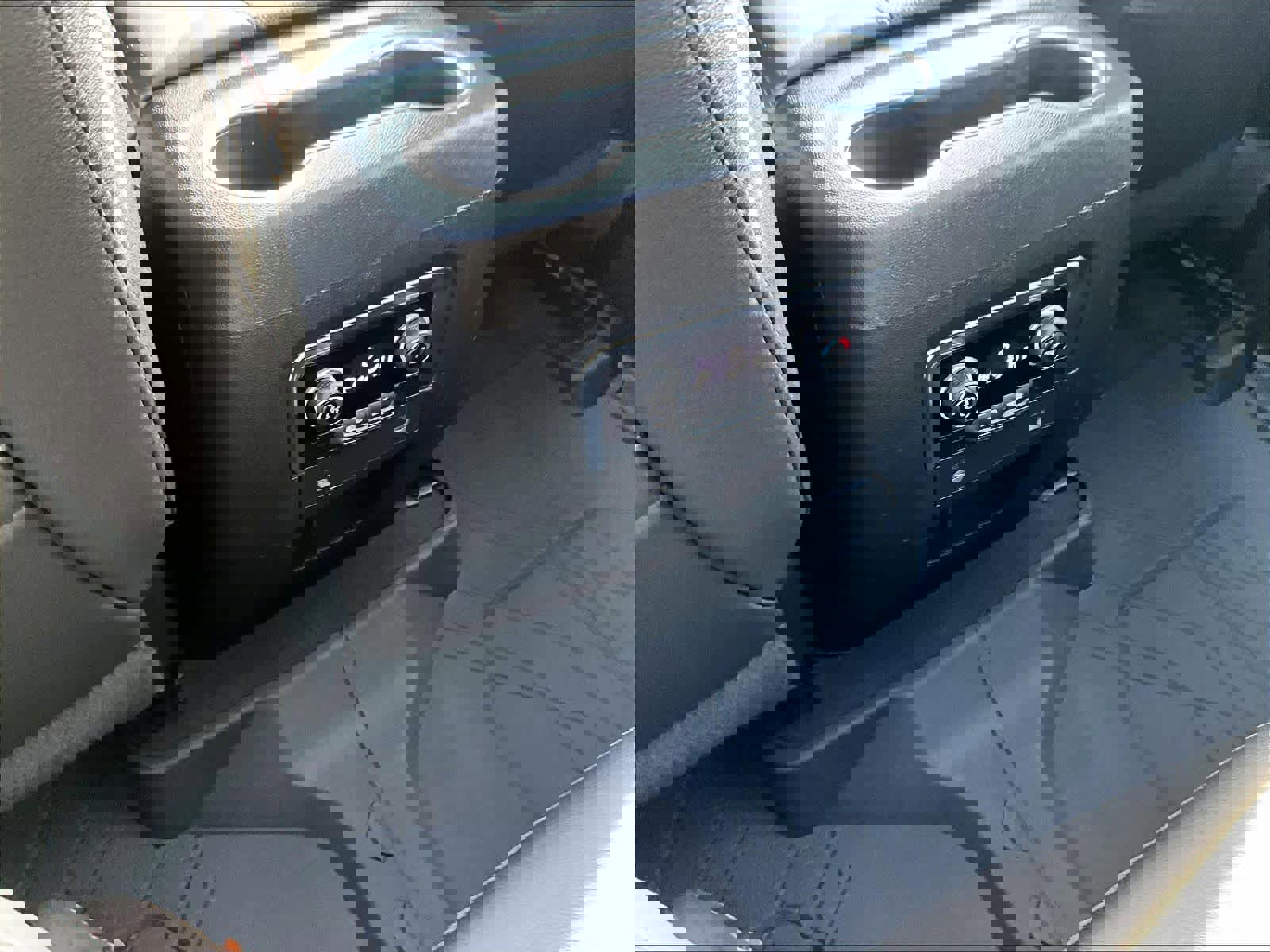 Certified 2024 Chevrolet Tahoe RST image 28