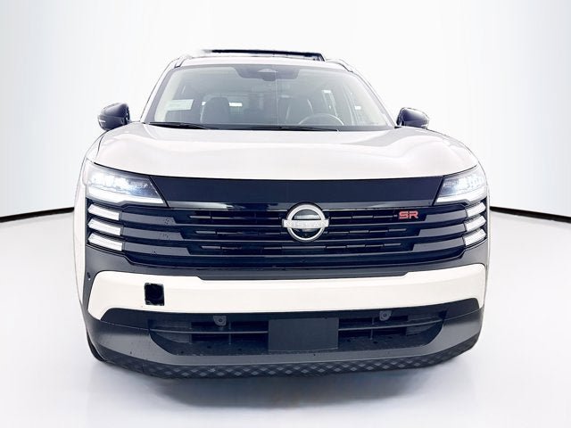 New 2026 Nissan Kicks SR w/ SR Premium Package image 2