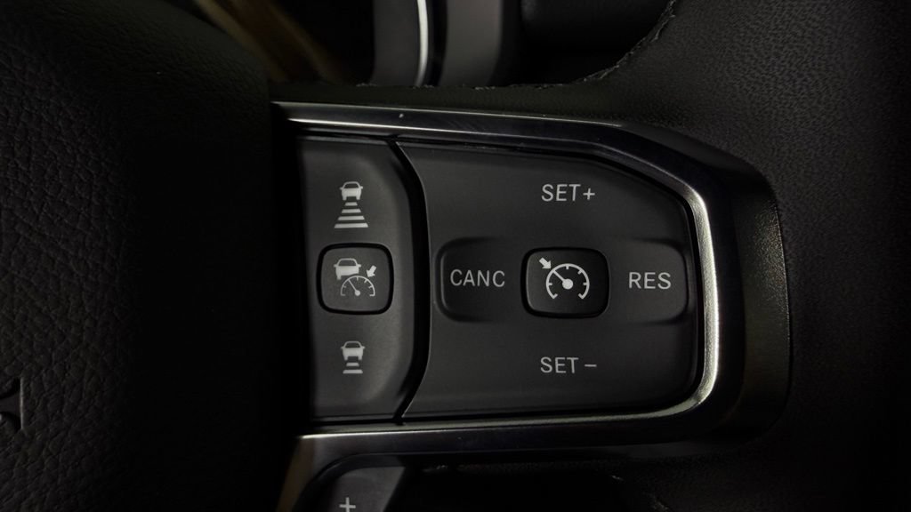 New 2027 RAM 1500 Laramie AWD/4WD image 15