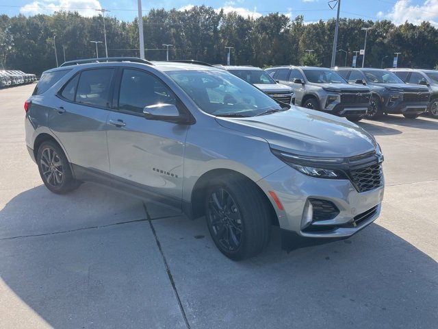 Used 2024 Chevrolet Equinox RS image 11