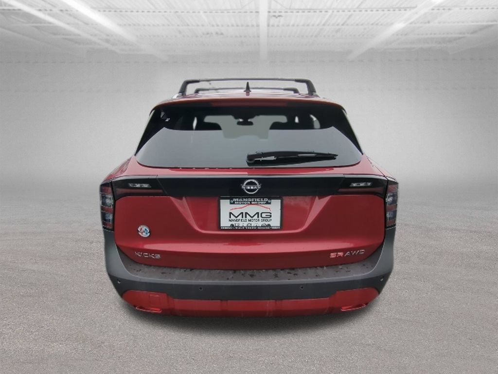 New 2026 Nissan Kicks SR w/ Cold Weather Package AWD/4WD image 7