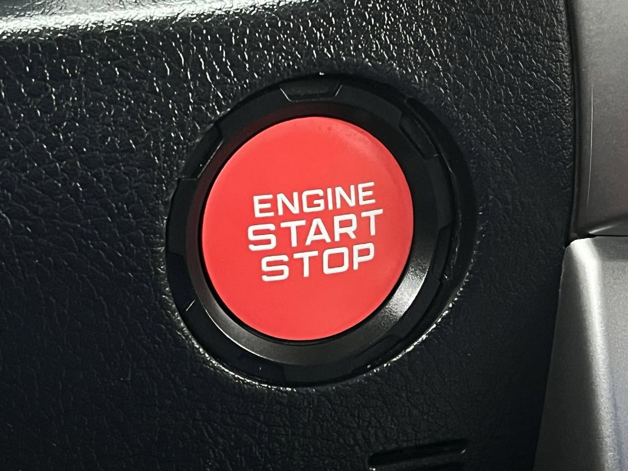 Used 2021 Toyota 4Runner SR5 Premium w/ Moonroof Package AWD/4WD image 8