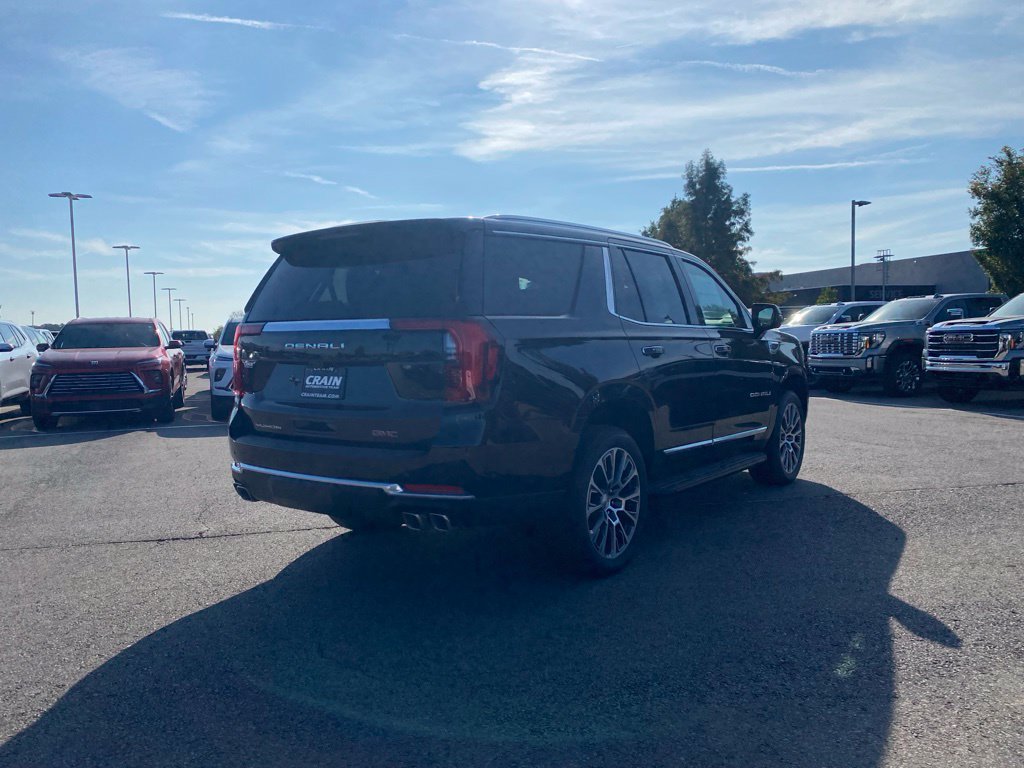 New 2026 GMC Yukon Denali w/ Advanced Technology Package AWD/4WD image 7