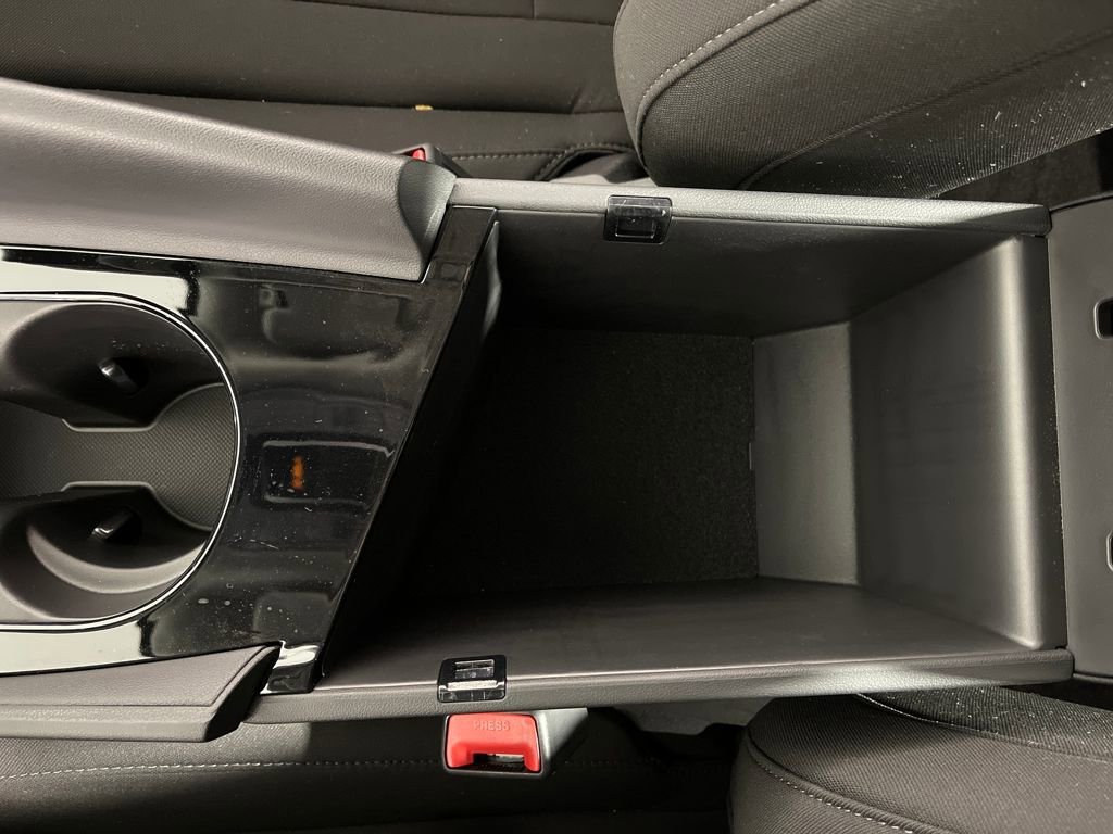 Certified 2025 Hyundai Elantra Blue image 25