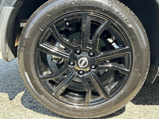Certified 2024 Nissan Kicks SV w/ Interior Electronics Package FWD image 12