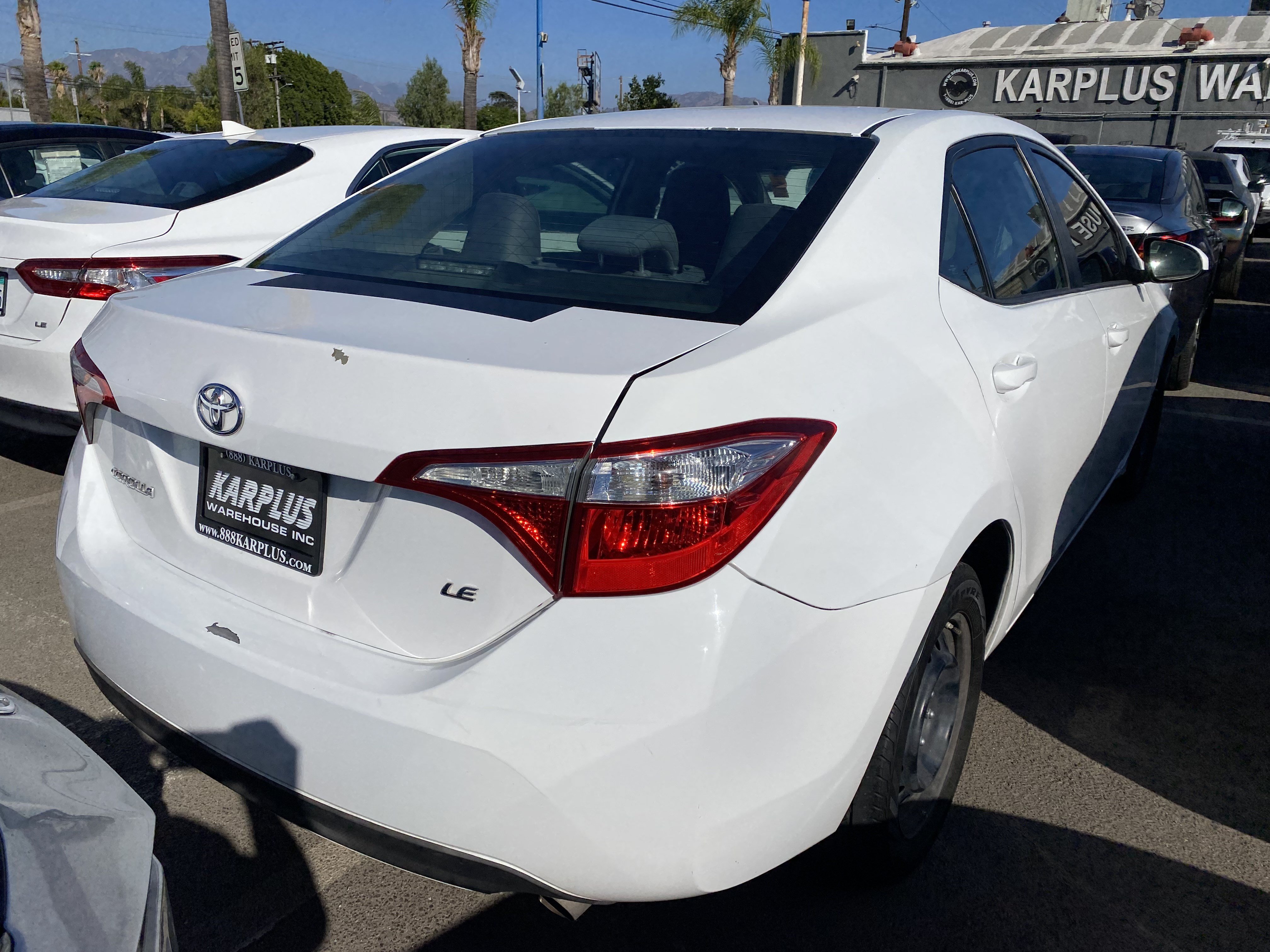Used 2015 Toyota Corolla LE FWD image 7